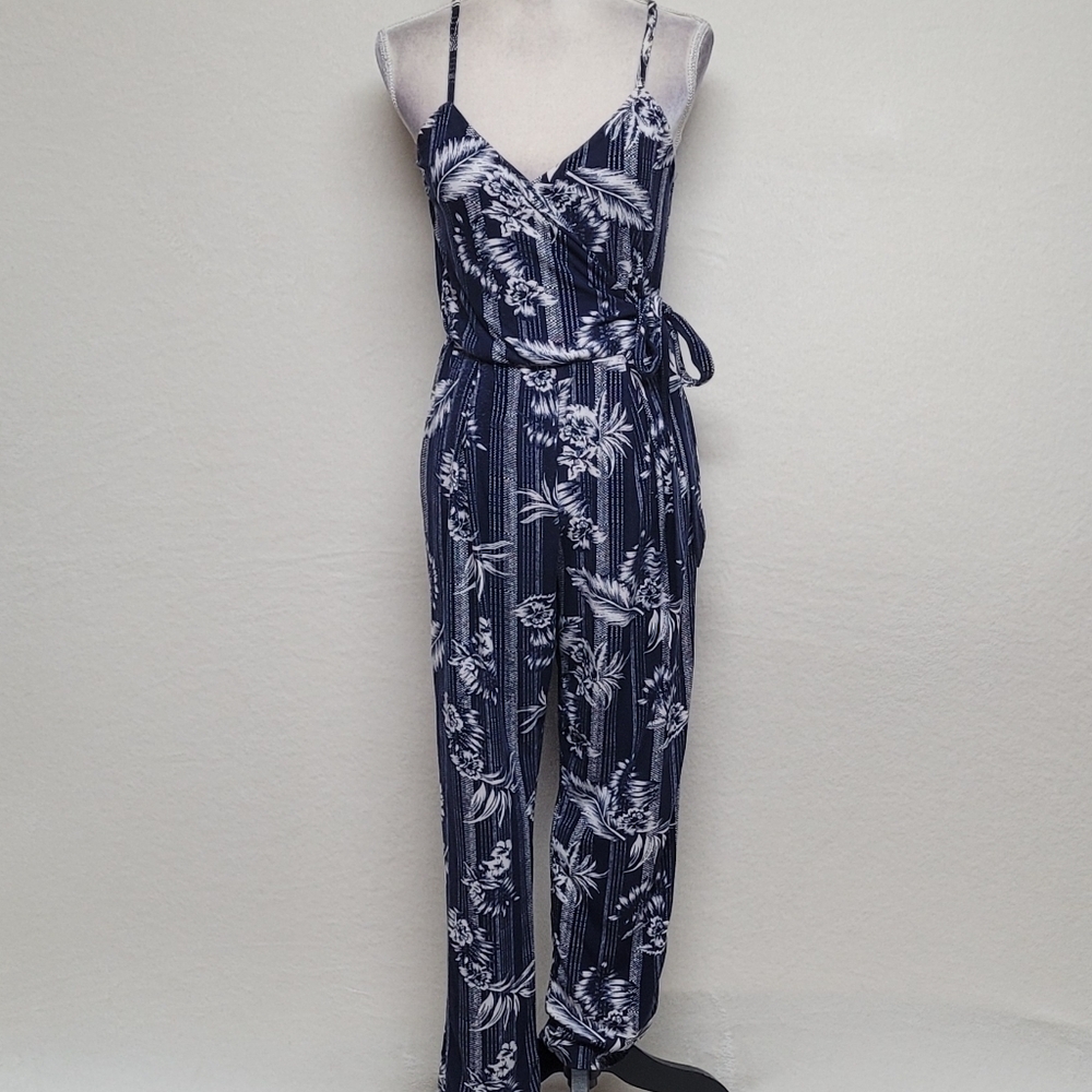 Lot Jumpsuits Derek Heart Blue Tropical Tie-Waist Old Navy Floral Linen S-M - Picture 2 of 16